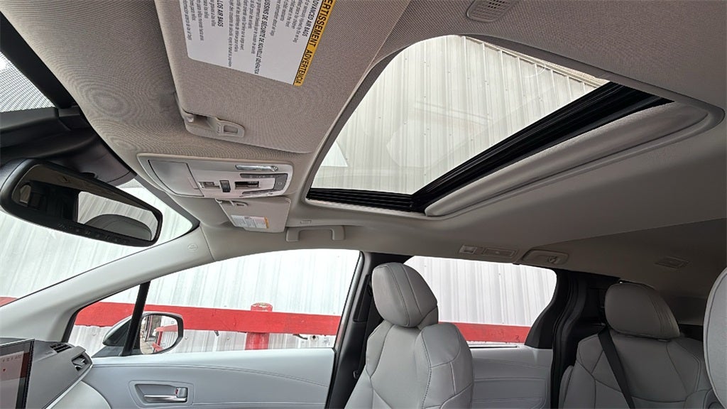 2026 Toyota Sienna XLE 8 Passenger
