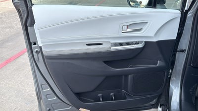 2026 Toyota Sienna XLE 8 Passenger