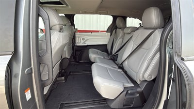2026 Toyota Sienna XLE 8 Passenger