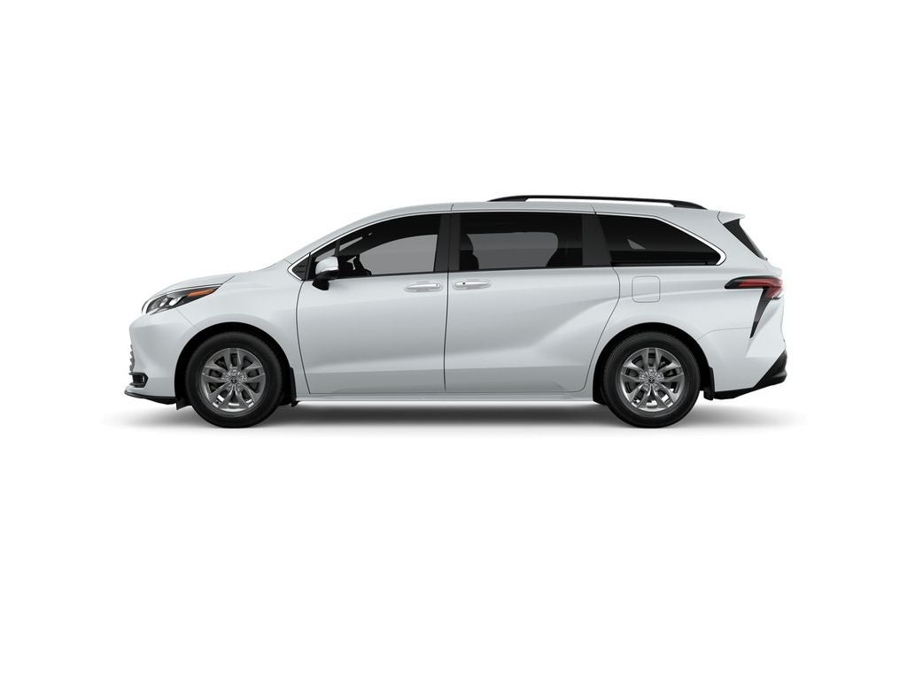 2026 Toyota Sienna XLE 8 Passenger