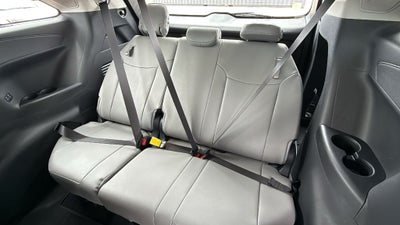 2026 Toyota Sienna XLE 8 Passenger