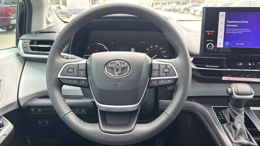 2026 Toyota Sienna XLE 8 Passenger