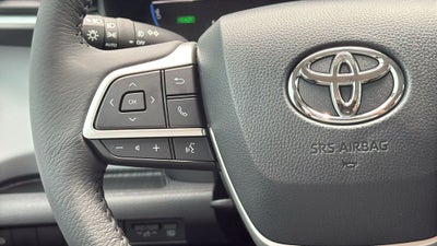 2026 Toyota Sienna XLE 8 Passenger