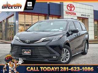 2026 Toyota Sienna XLE 8 Passenger