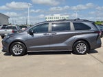 2025 Toyota Sienna XLE 8 Passenger