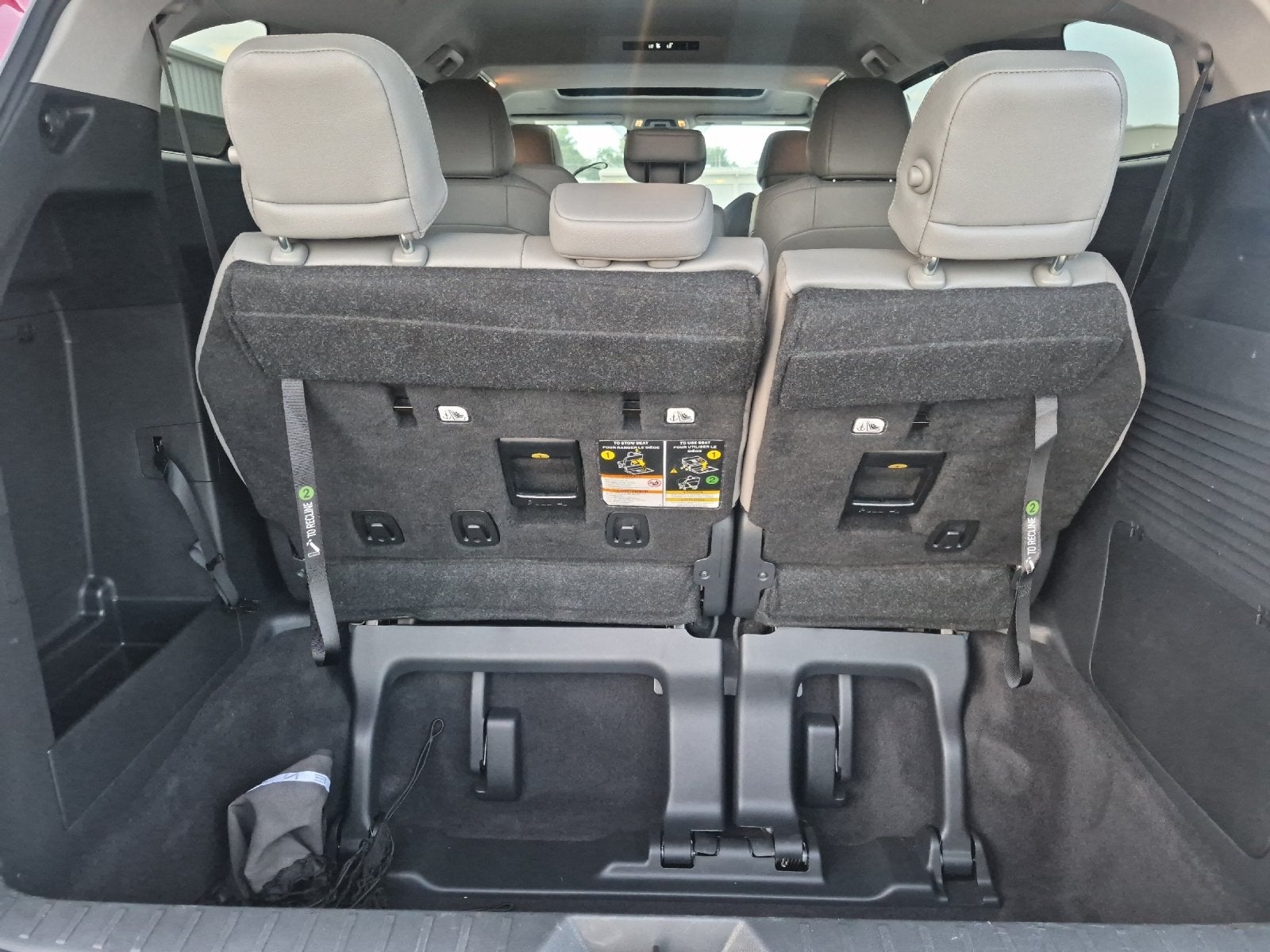 2025 Toyota Sienna XLE 8 Passenger