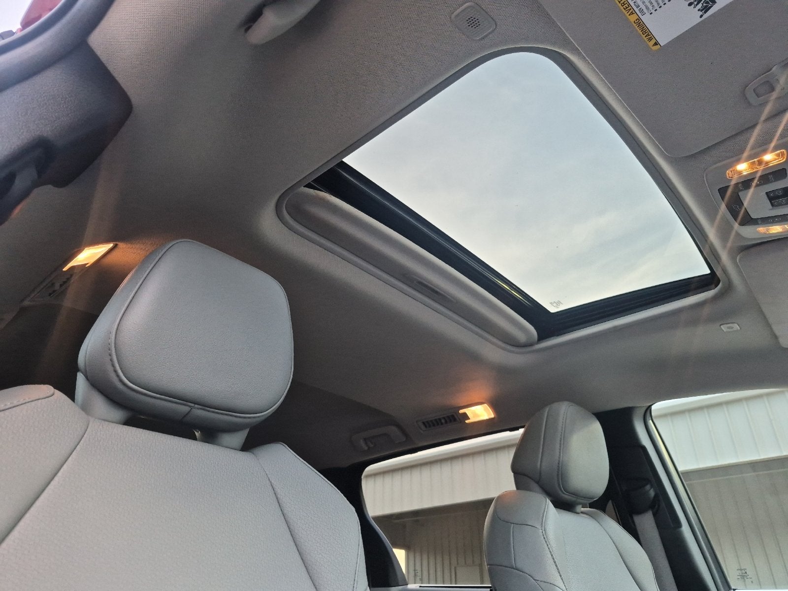 2025 Toyota Sienna XLE 8 Passenger