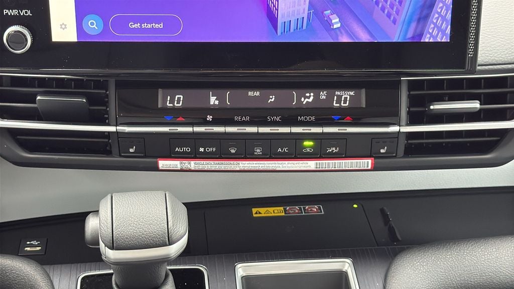 2026 Toyota Sienna XLE 8 Passenger