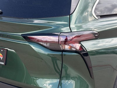 2026 Toyota Sienna XLE 8 Passenger