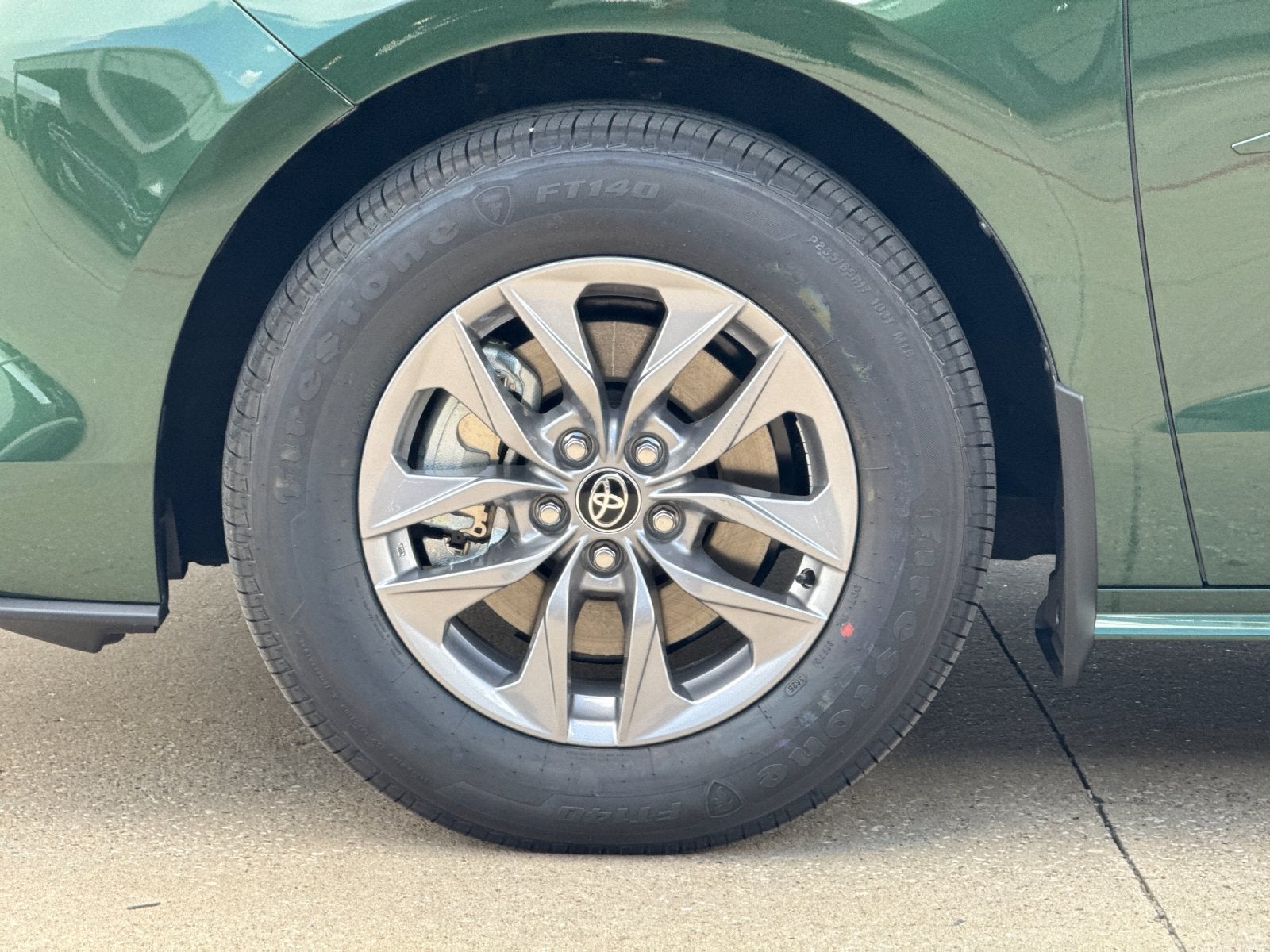 2026 Toyota Sienna XLE 8 Passenger