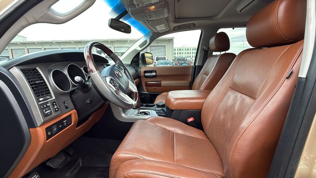 2014 Toyota SEQUOIA 4X2 Platinum