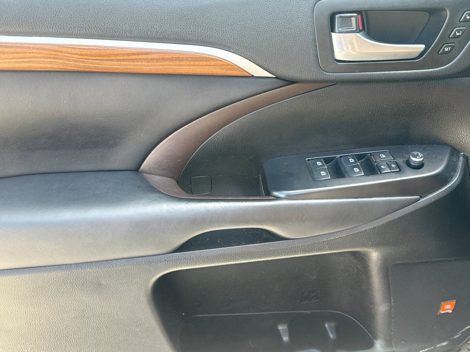 2019 Toyota Highlander Limited Platinum