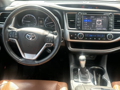2019 Toyota Highlander Limited Platinum