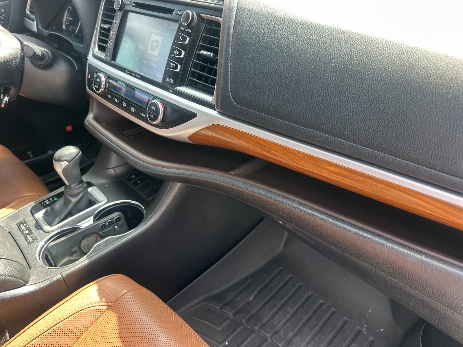 2019 Toyota Highlander Limited Platinum