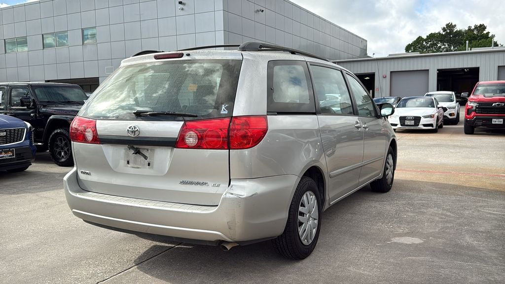 2006 Toyota Sienna CE