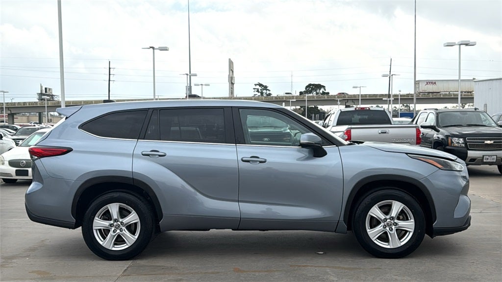 2023 Toyota Highlander Hybrid LE