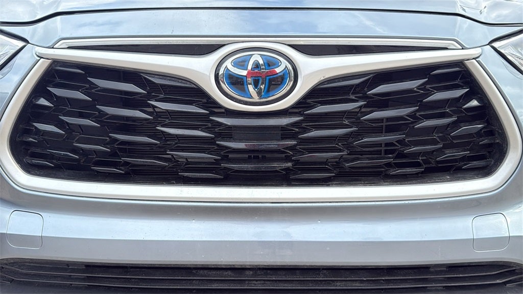 2023 Toyota Highlander Hybrid LE