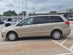 2008 Toyota SIENNA LE