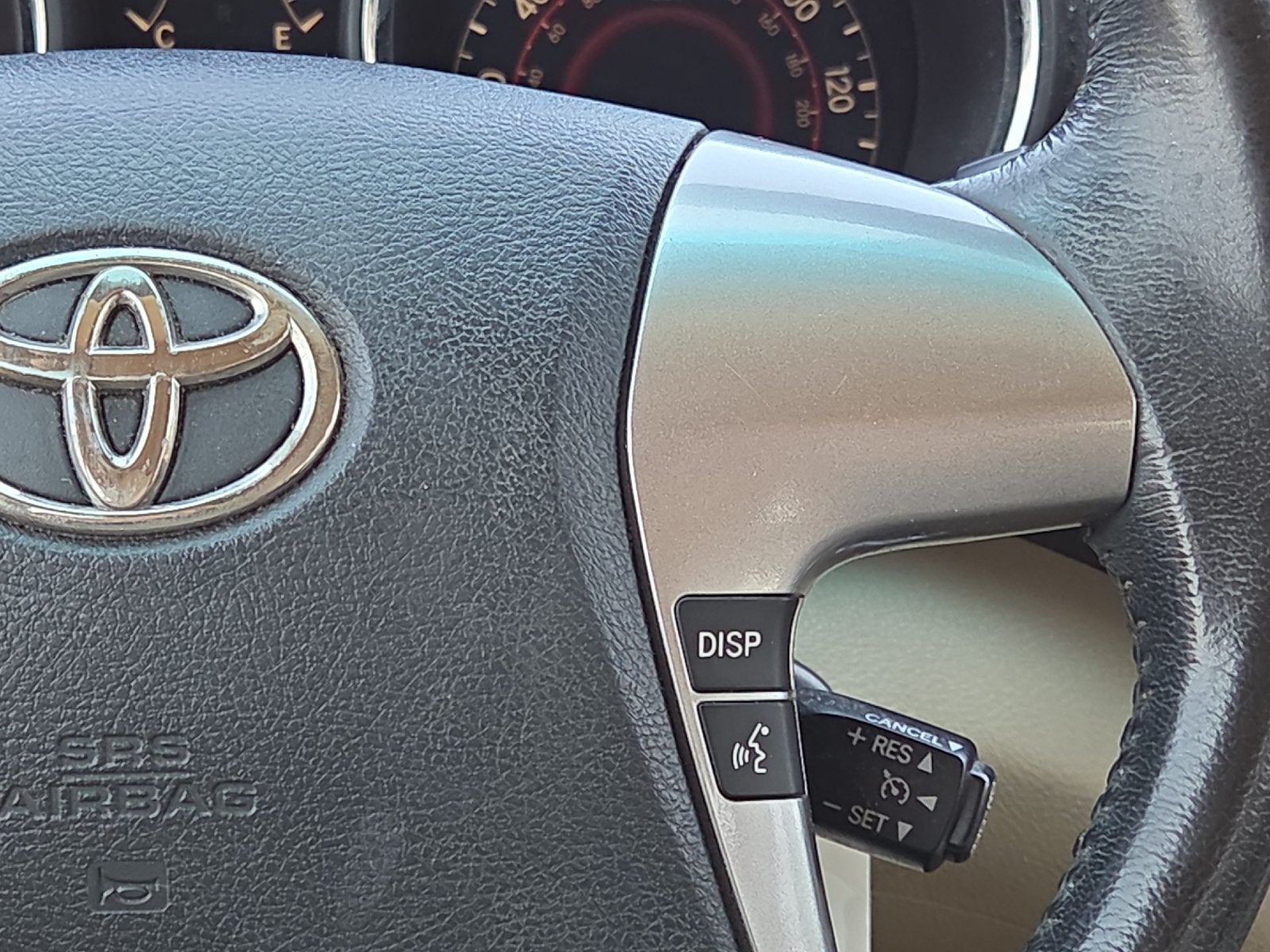 2012 Toyota HIGHLANDER SE