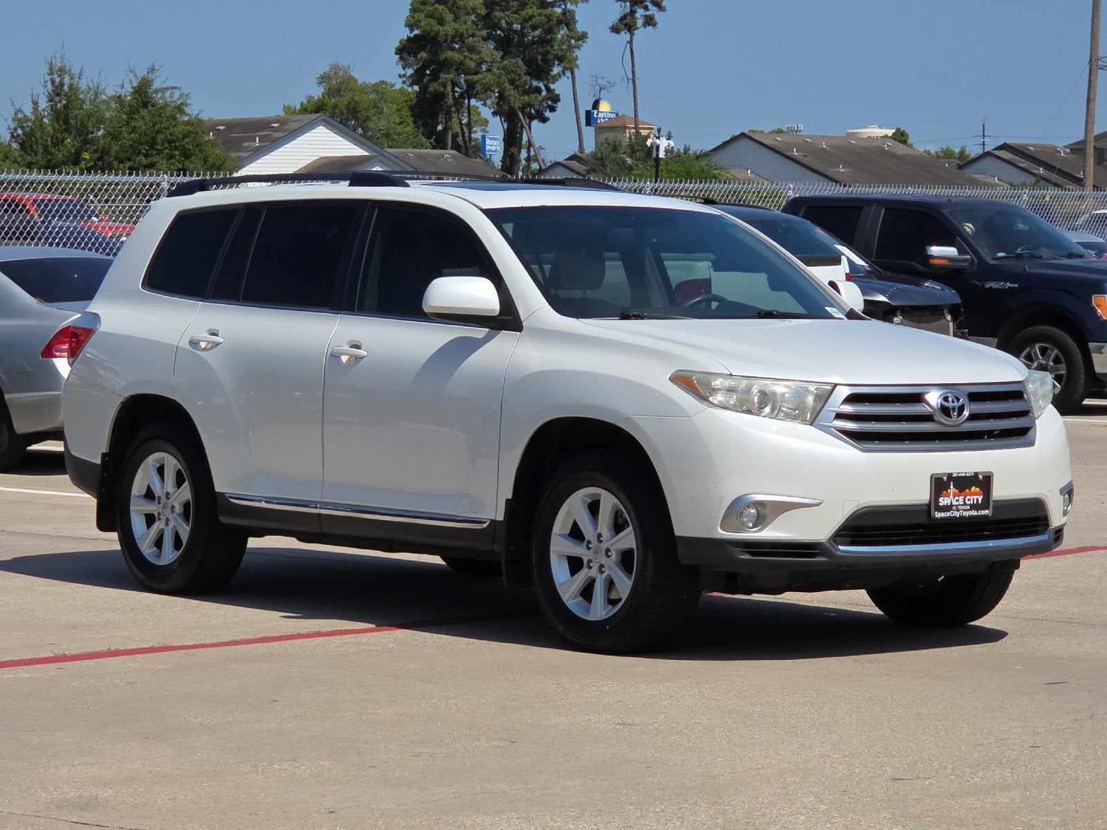 2012 Toyota HIGHLANDER SE