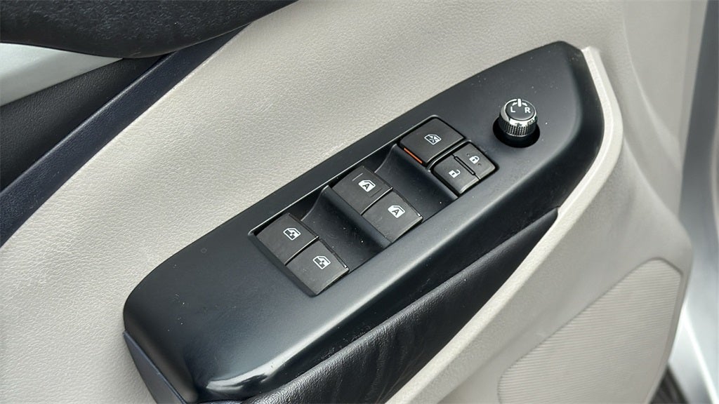 2015 Toyota HIGHLANDER LE V6