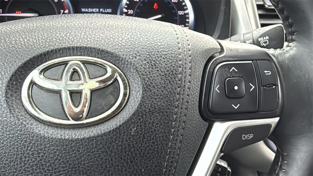 2015 Toyota HIGHLANDER LE V6