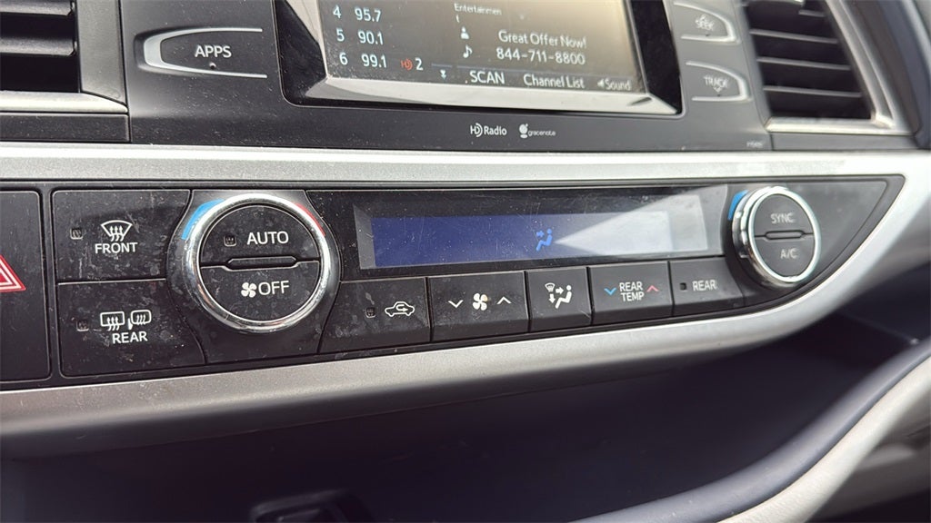 2015 Toyota HIGHLANDER LE V6