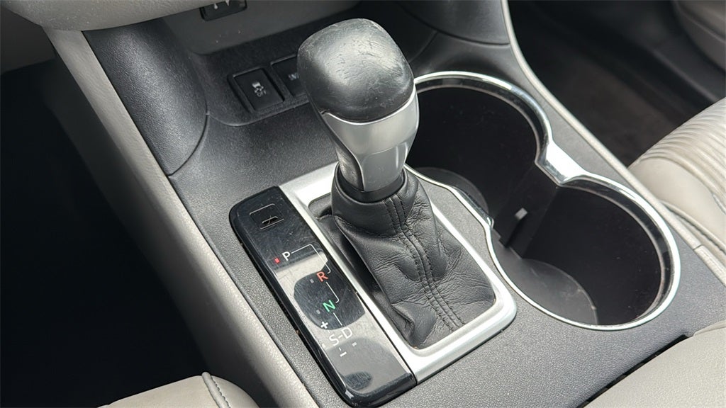 2015 Toyota HIGHLANDER LE V6