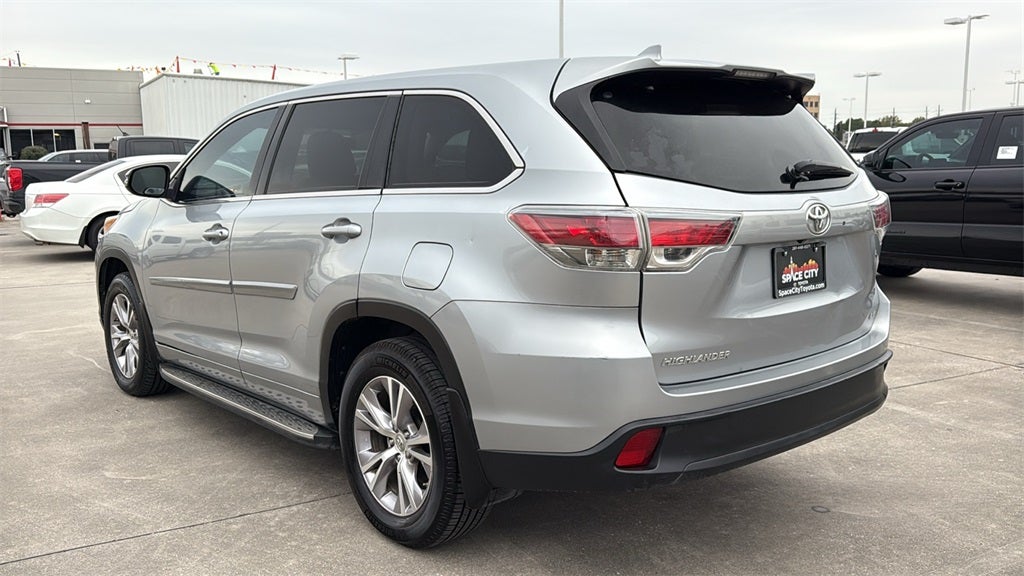 2015 Toyota HIGHLANDER LE V6