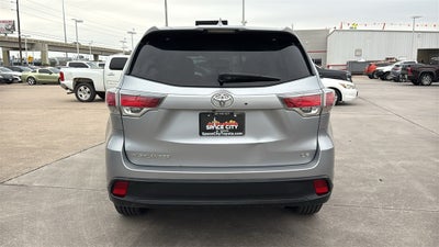 2015 Toyota HIGHLANDER LE V6