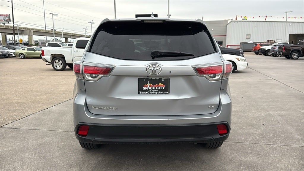 2015 Toyota HIGHLANDER LE V6