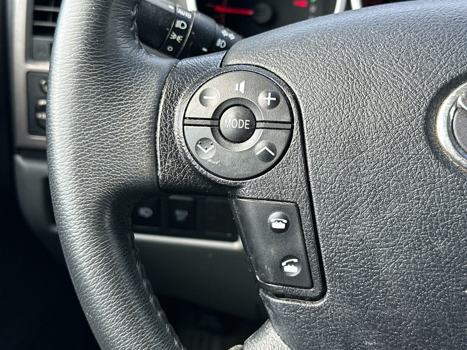 2010 Toyota SEQUOIA SR5 4.6L