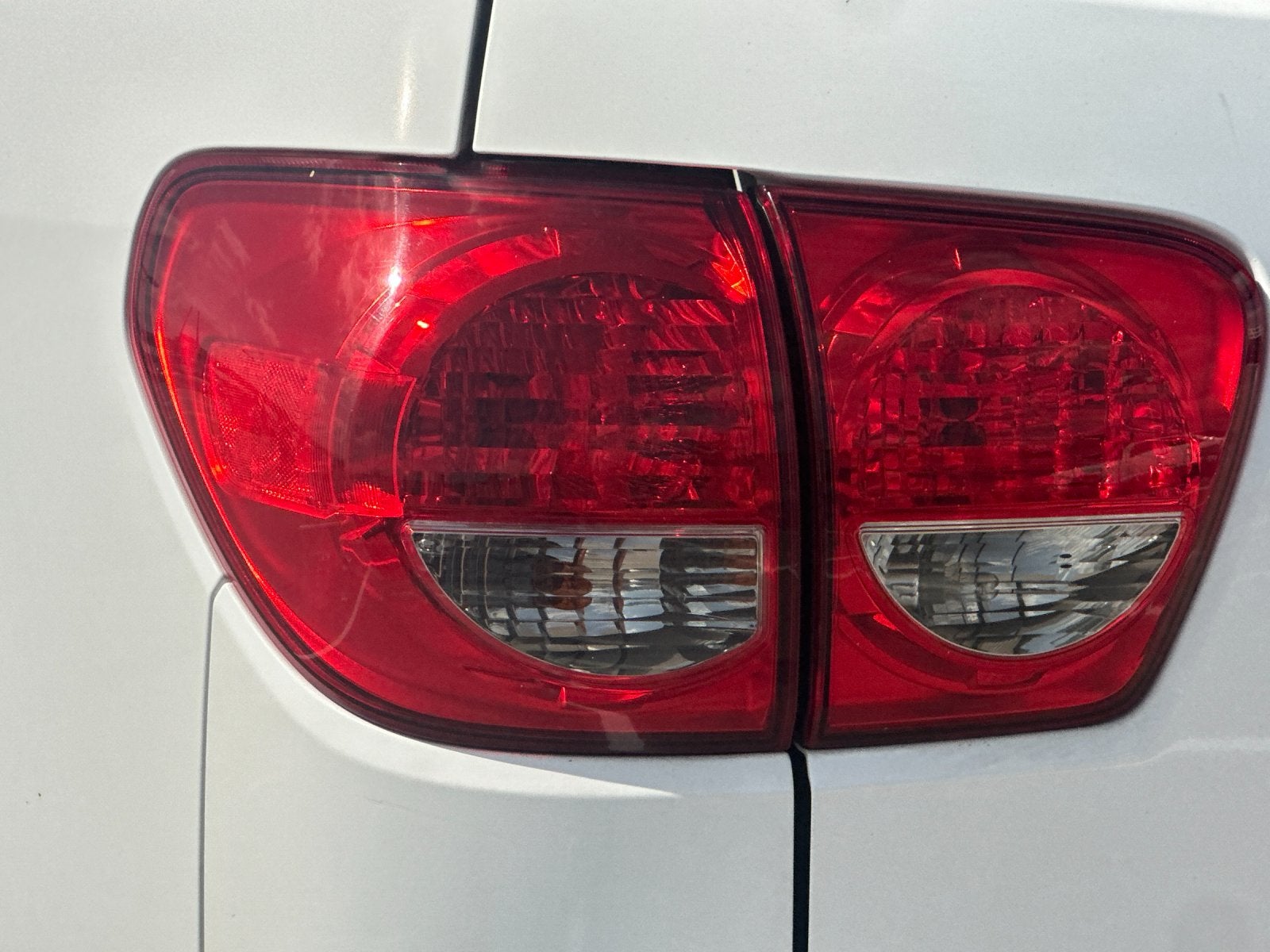 2010 Toyota SEQUOIA SR5 4.6L