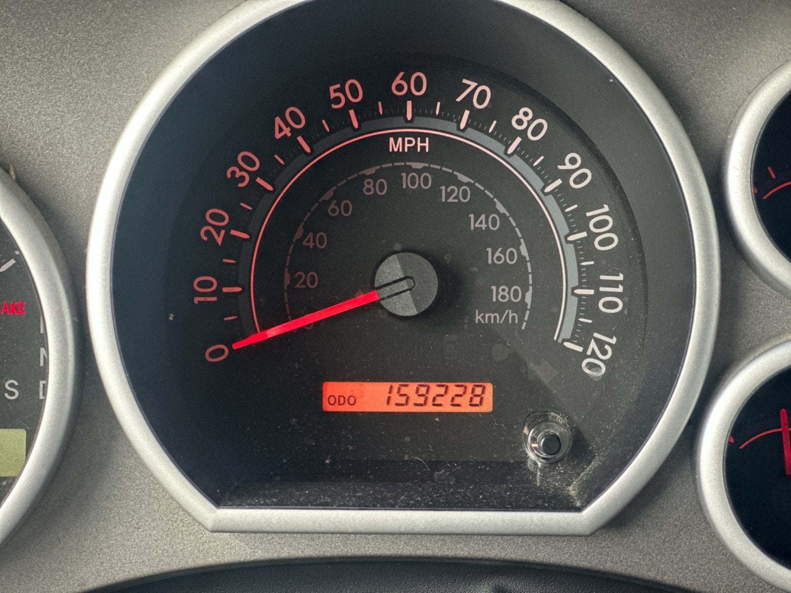 2010 Toyota SEQUOIA SR5 4.6L