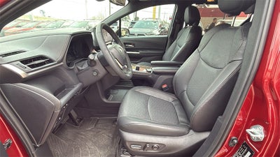 2025 Toyota Sienna Limited 7 Passenger