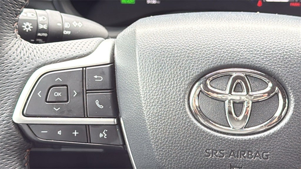 2025 Toyota Sienna Limited 7 Passenger