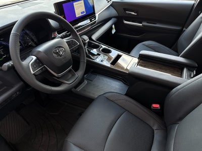 2026 Toyota Sienna Limited