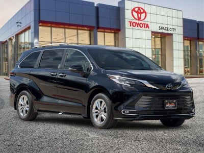 2026 Toyota Sienna Limited