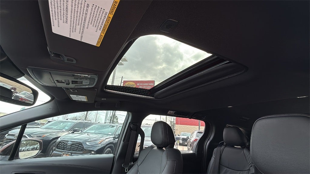 2026 Toyota Sienna Limited