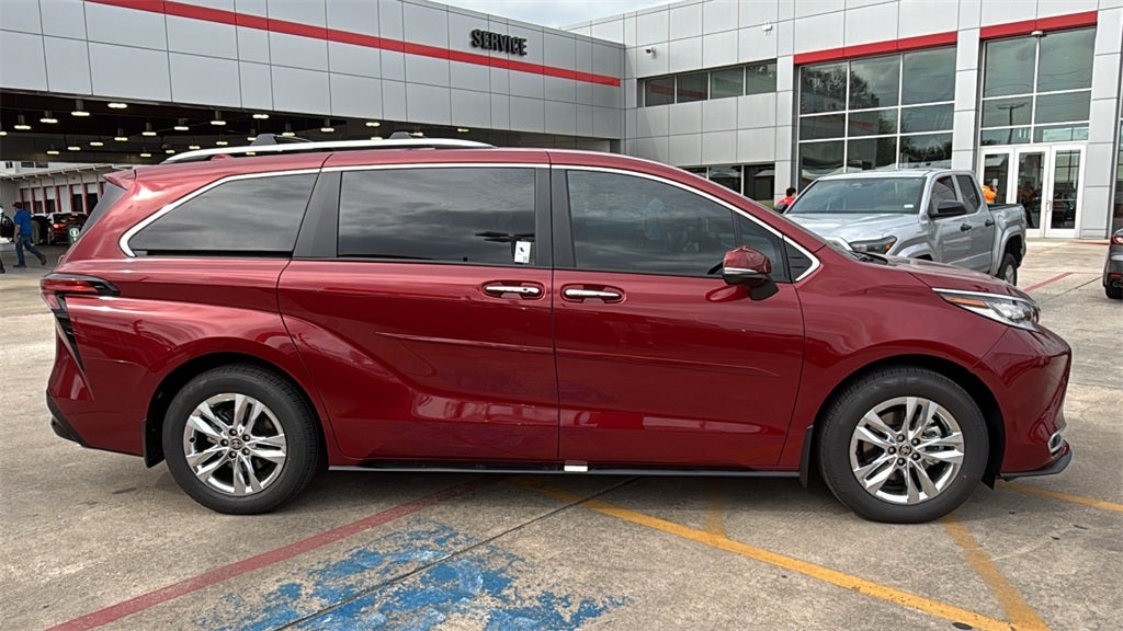2026 Toyota Sienna Limited