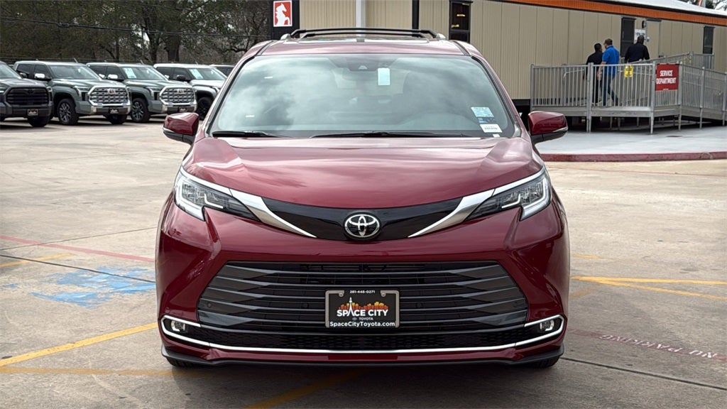 2026 Toyota Sienna Limited