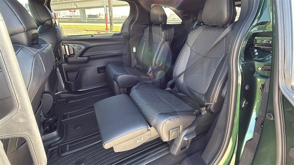 2026 Toyota Sienna Limited 7 Passenger