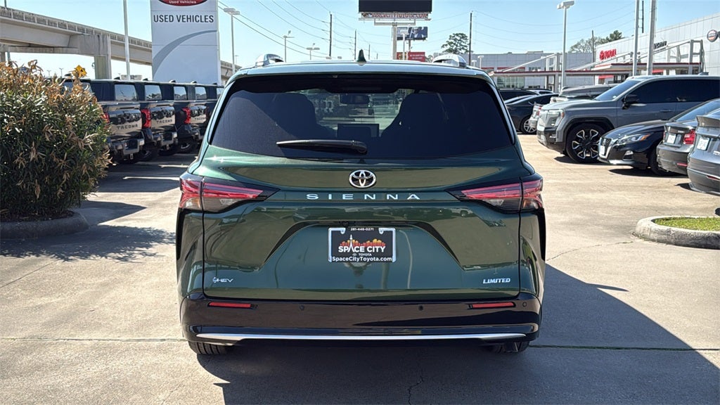 2026 Toyota Sienna Limited 7 Passenger