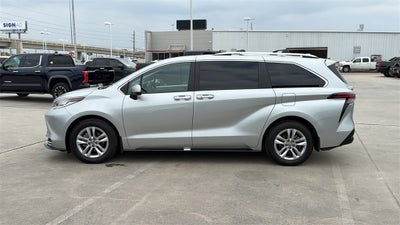 2024 Toyota SIENNA LTD AWD Limited 7 Passenger