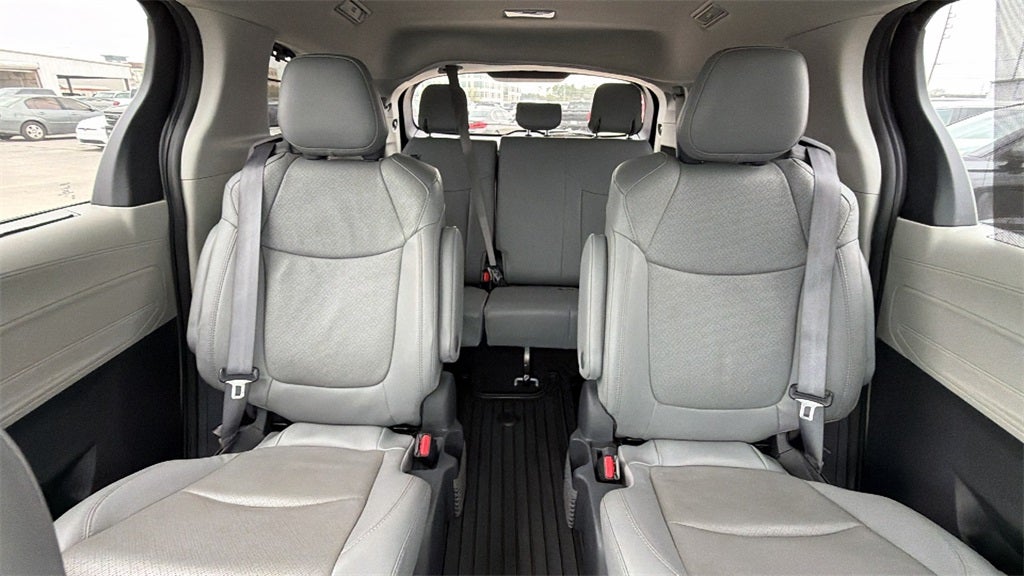 2024 Toyota SIENNA LTD AWD Limited 7 Passenger