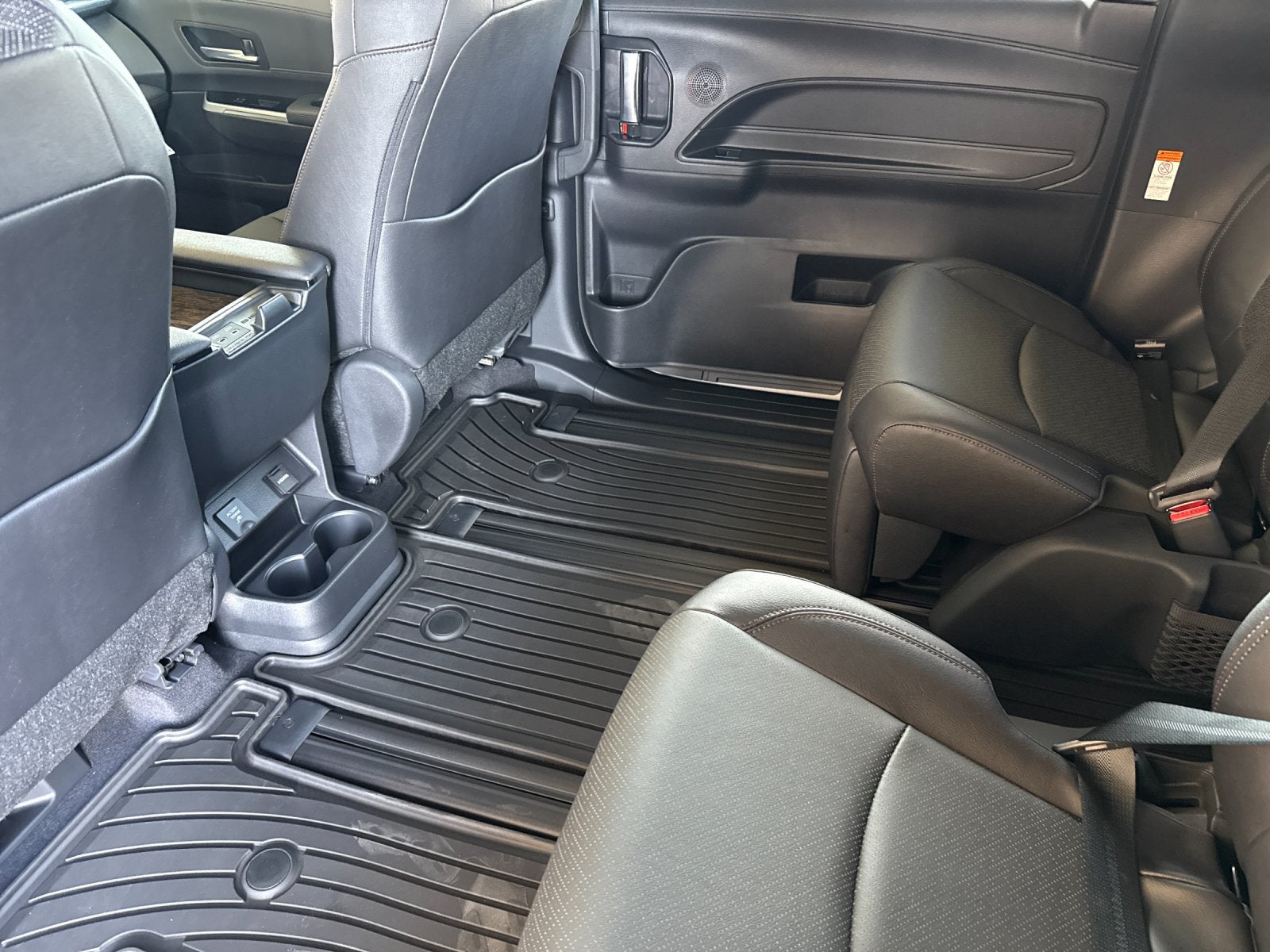 2026 Toyota Sienna Limited 7 Passenger
