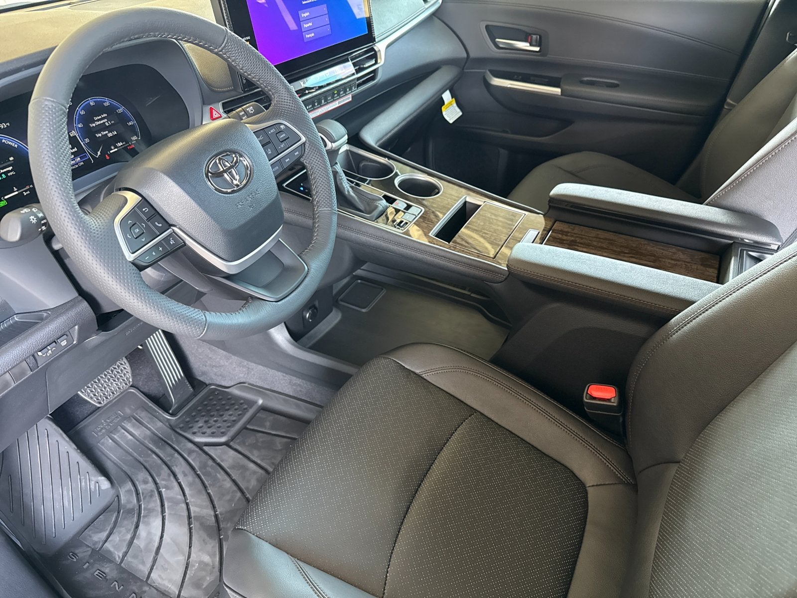 2026 Toyota Sienna Limited 7 Passenger
