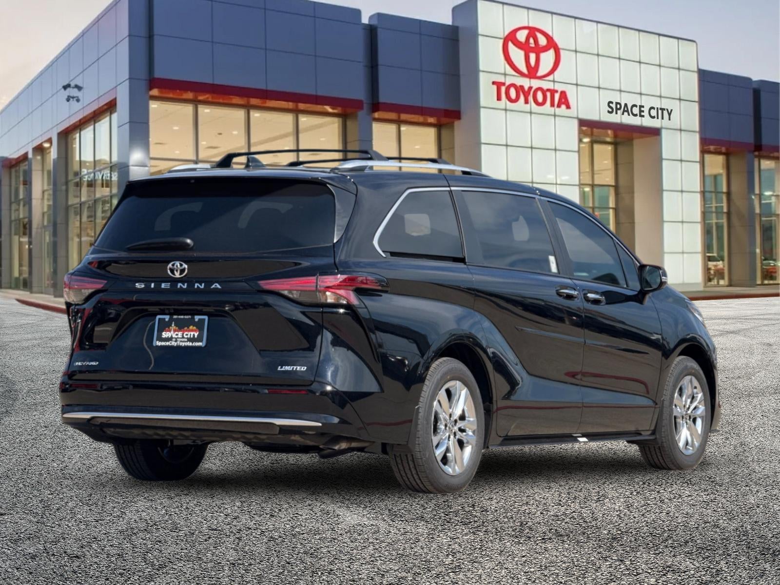 2026 Toyota Sienna Limited 7 Passenger