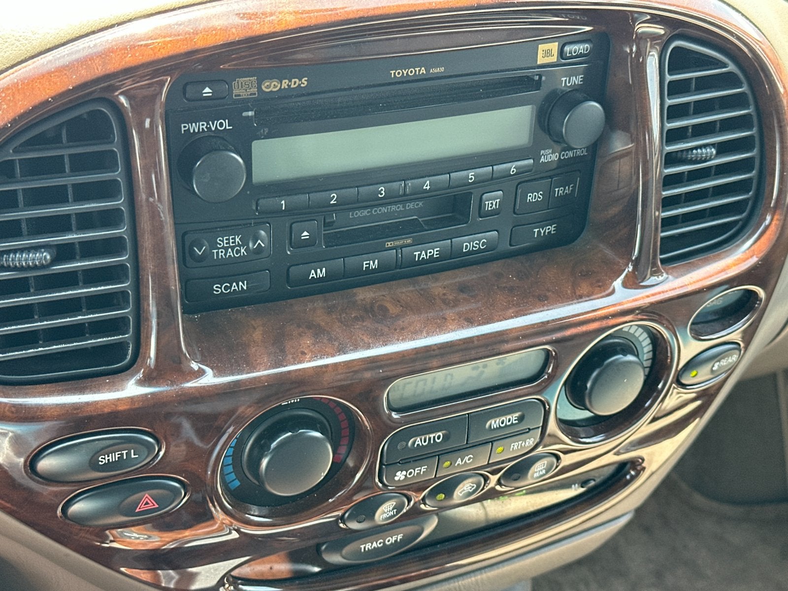 2006 Toyota SEQUOIA SR5