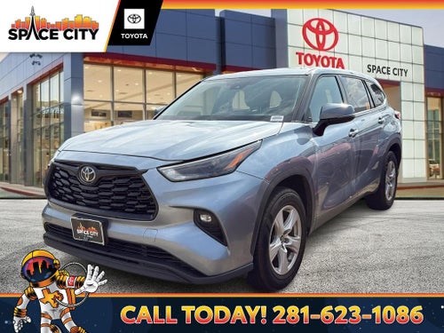 2022 Toyota HIGHLANDER LE